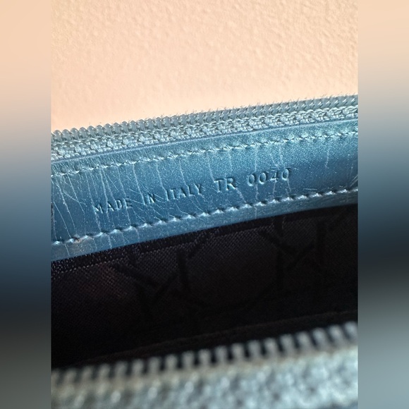 Christian Dior RARE Metallic Blue Leather Crossbody Bag with COA - Picture 4 of 16